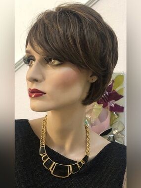 2 vintage necklace-1 is Trafari